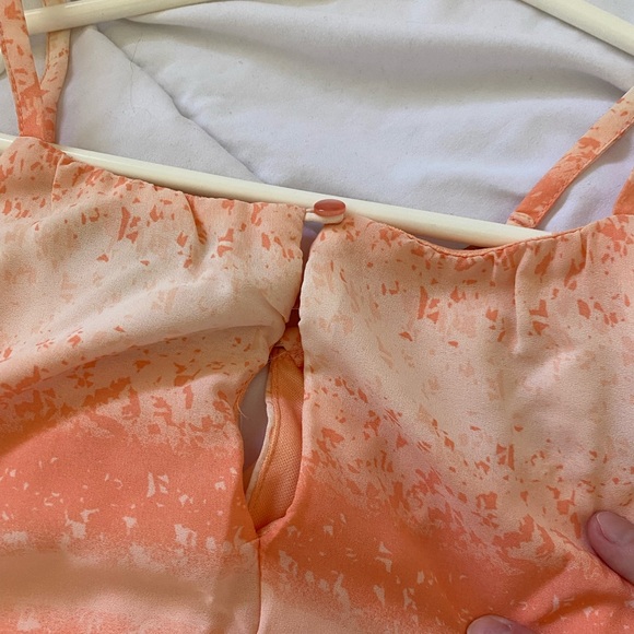 REDUCED - Woman’s midi dress - NWT - Size 20W - Picture 6 of 7